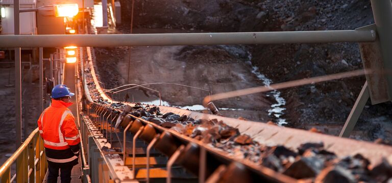 /bynder-asset/bynder:2628E26D-9137-4A1E-9C4CA3138C895B16/Landscape_MD/COLOUR+IMAGE_Heavy+Industry_EVS_Environmental+monitoring+mining_Jun26.jpg?1782363181000
