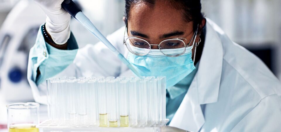 COLOUR-IMAGE_life-science-female-study-test-tube-dropper-laboratory_feb26