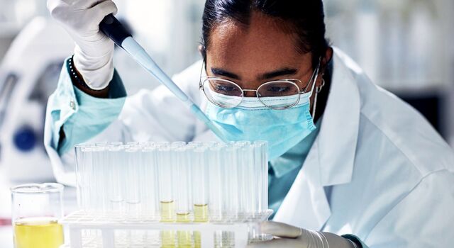 COLOUR-IMAGE_life-science-female-study-test-tube-dropper-laboratory_feb26