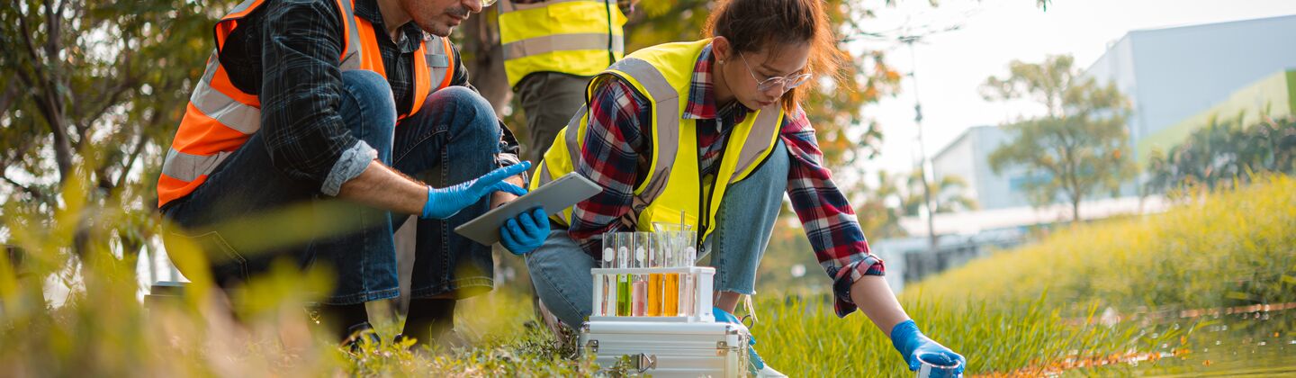 COLOUR-IMAGE_water-quality-testing_june26