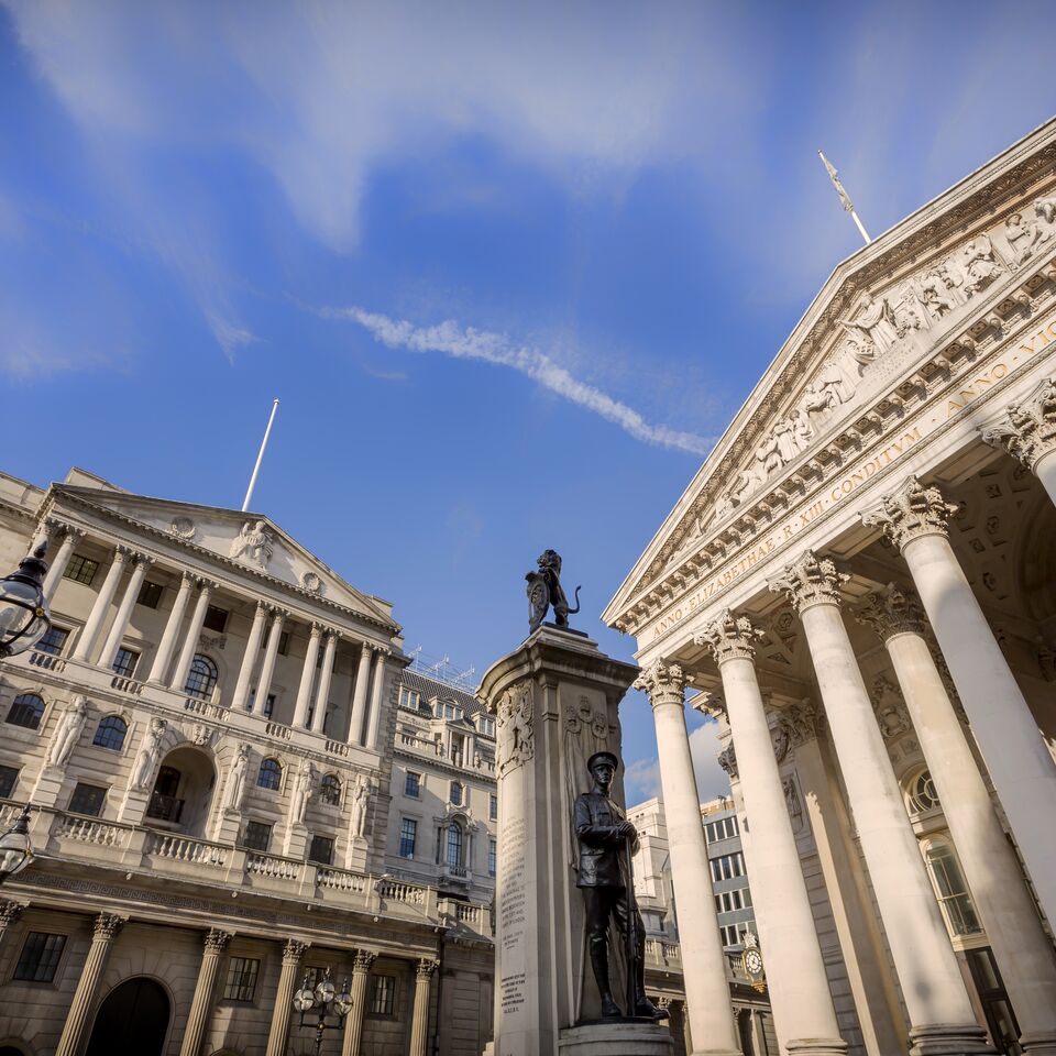 COLOUR-IMAGE_london-bank-of-england_feb26