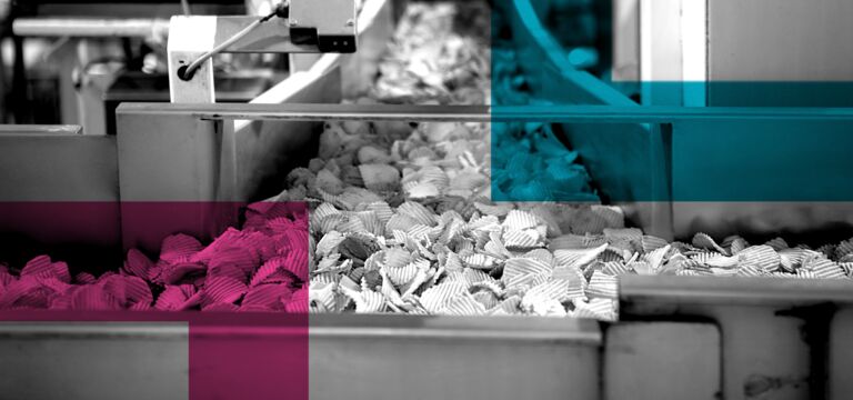 /bynder-asset/bynder:5FD43320-31B6-4271-BB5678534B7E30DB/Landscape_MD/SINGLE-IMAGE_squares-crisps-on-conveyor-belt-in-factory_nov23.png?1749636607000