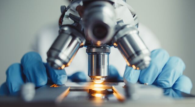 COLOUR-IMAGE_life-science-close-test-sample-microscope-laboratory_feb26