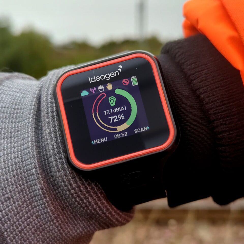 COLOUR-IMAGE_ideagen-reactec-watch-on-wrist_may26