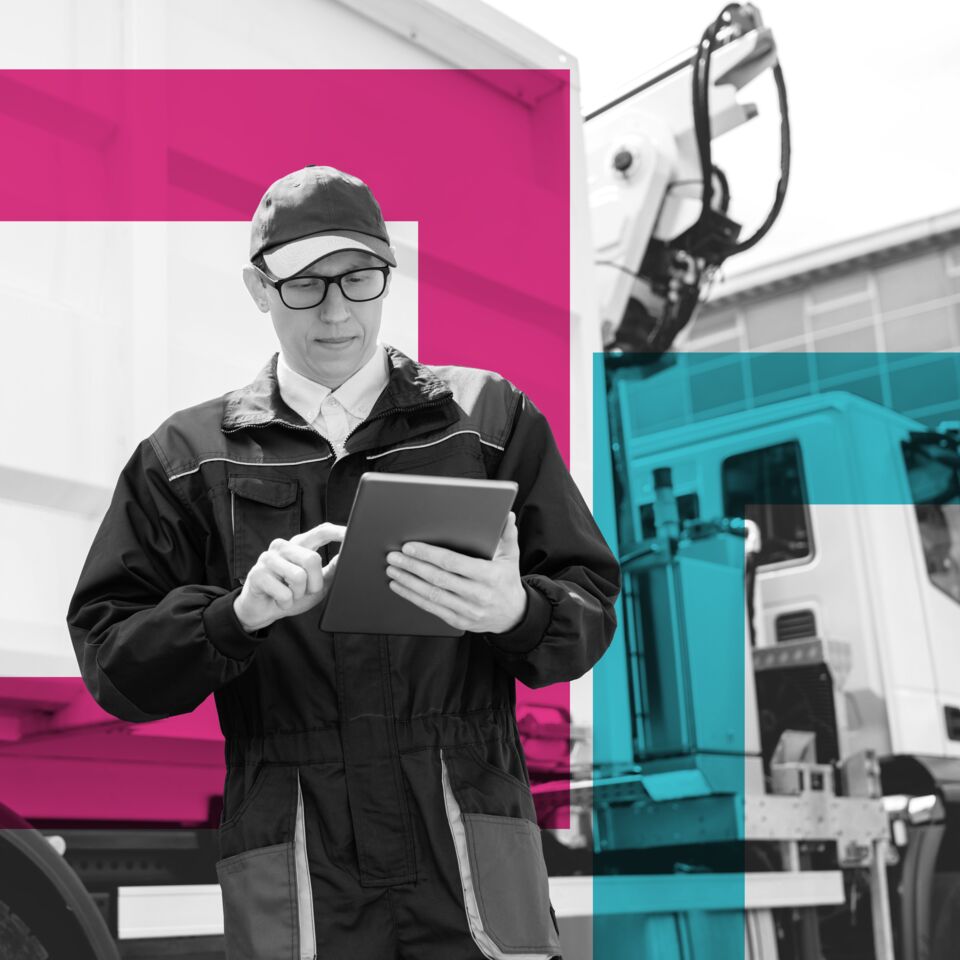 SINGLE-IMAGE_squares-man-with-tablet-infront-garbage-truck_aug25