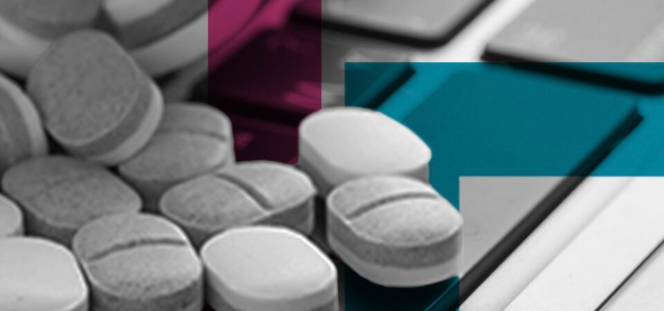 BLOG-HEADER_pharmaceutical-medication-laptop_aug24