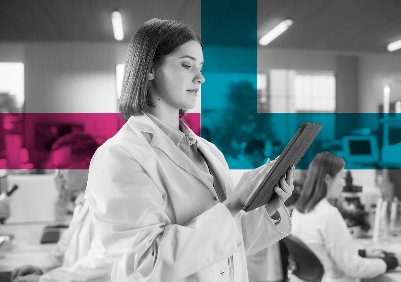 SINGLE-IMAGE_squares-female-scientist-with-digital-tablet_mar25