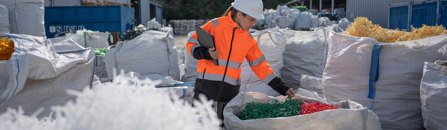 COLOUR-IMAGE_recycling_audit_feb26