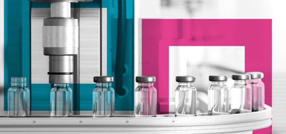 SINGLE-IMAGE_squares-medicine-bottles-production-line_may24