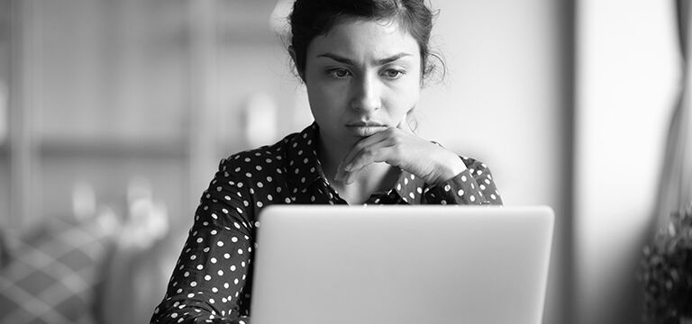 /bynder-asset/bynder:E7AA7D2E-F179-4A4C-8AC335D08ADDA17F/Landscape_MD/SINGLE-IMAGE_serious-frowning-indian-woman-read-email-on-laptop_jul25.jpg?1752754032000